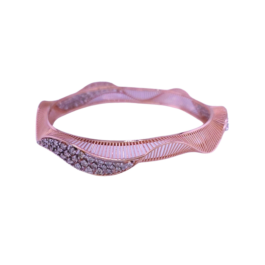 The Stella Bangle