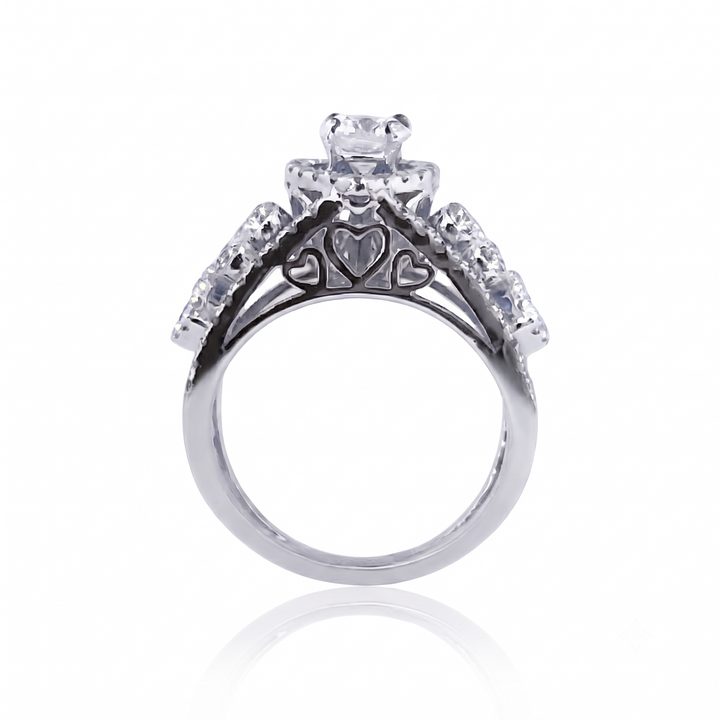 The Amour Ring
